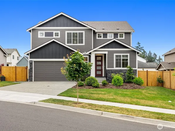 501 SW Fairway Drive, Oak Harbor, WA 98277