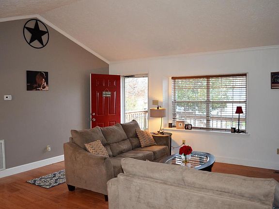 5th image of 6921 Ellesmere Dr