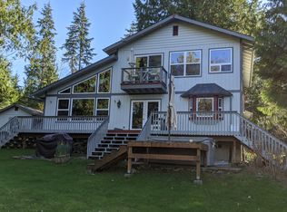 145 W Bachelor Rock Dr, Port Angeles, WA 98363