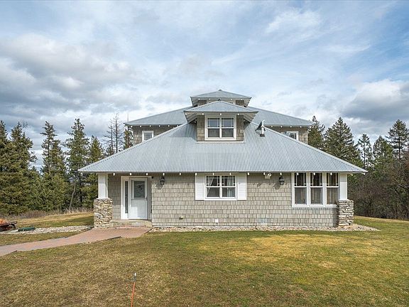 4th image of 42994 S Loon Lake Rd