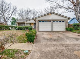 6304 Cascade Cir, Watauga, TX 76148