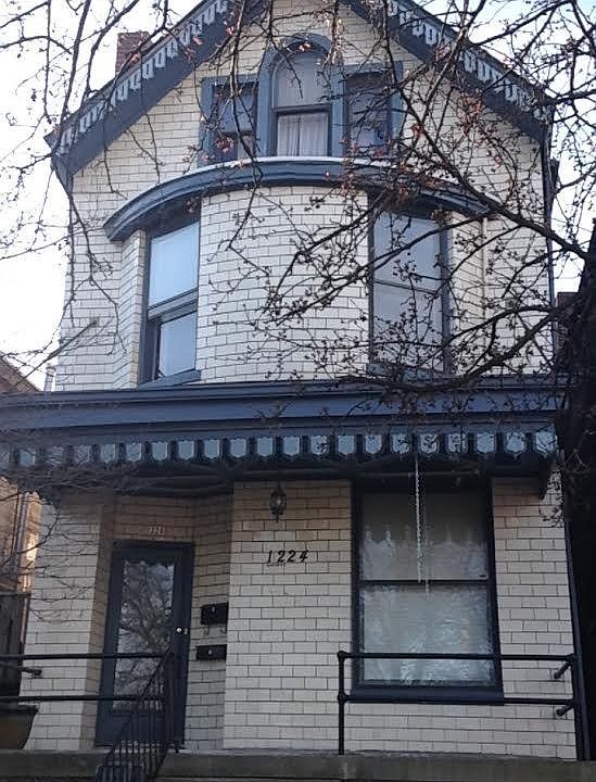 1st image of 1224 East Broadway