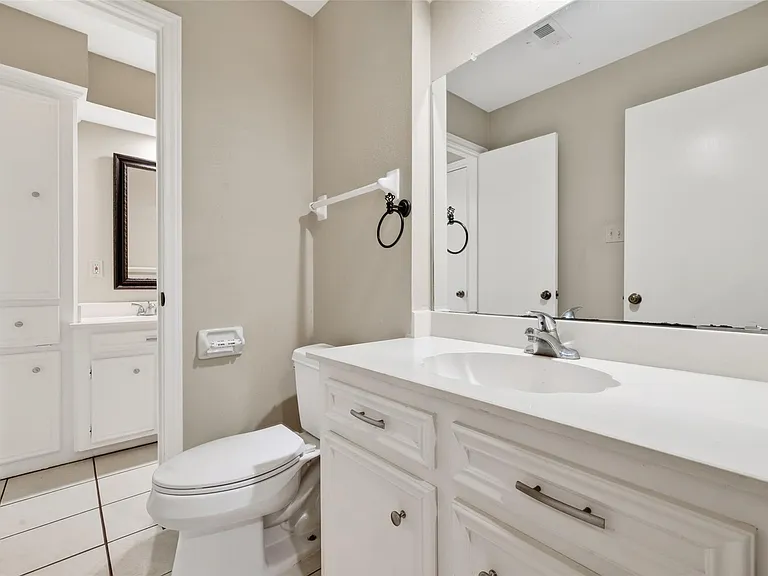 18111 Shireoak Dr — Photo 42