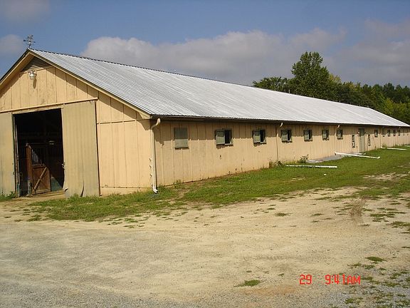 barn