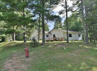 606 7th Ave W, Washburn, WI 54891