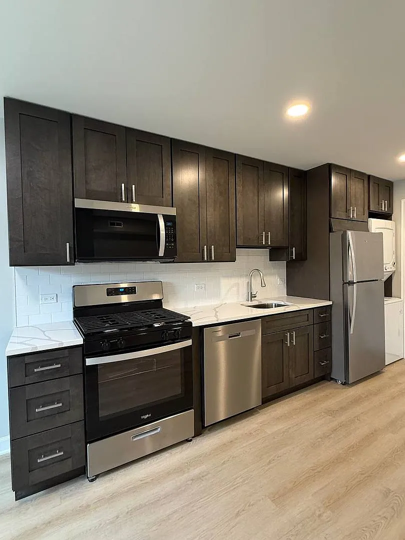 Building Photo - 3247 W Thomas St #GF