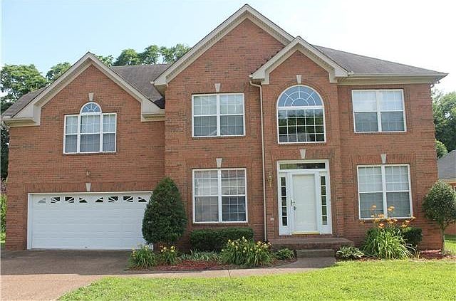 1st image of 126 Walton Trce S