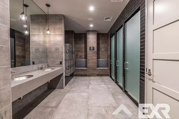 Rented by The KCI Group | media 52