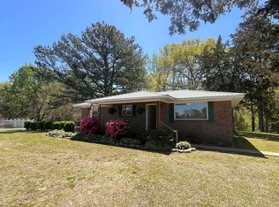 2071 Us Highway 55 E, Falkville, AL 35622