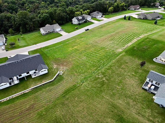 4th image of Shagbark Lane Rd