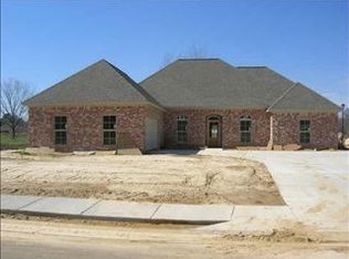 116 Copper Crk, Clinton, MS 39056