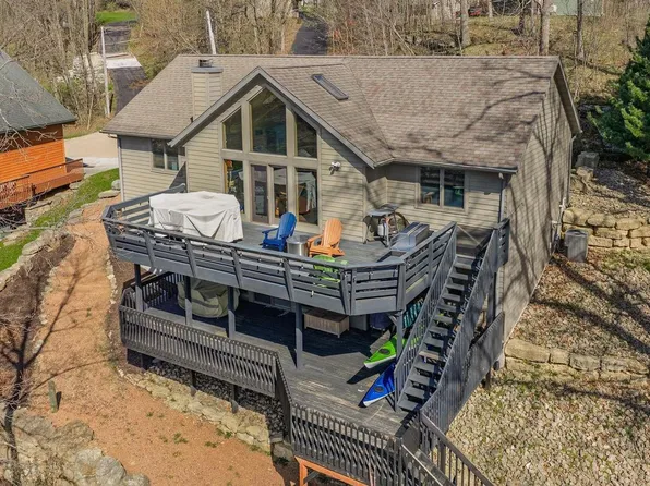 S752 W Redstone Drive, La Valle, WI 53941