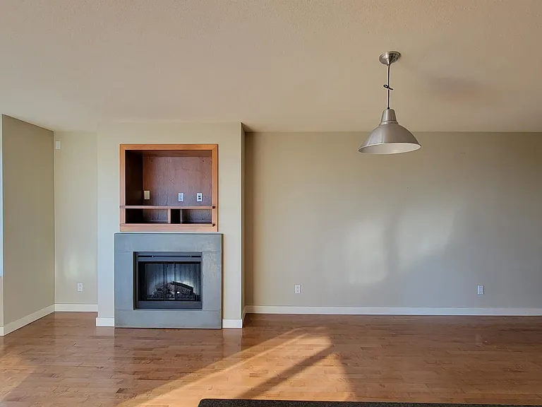 6233 Katsura St #1101 — Photo 2