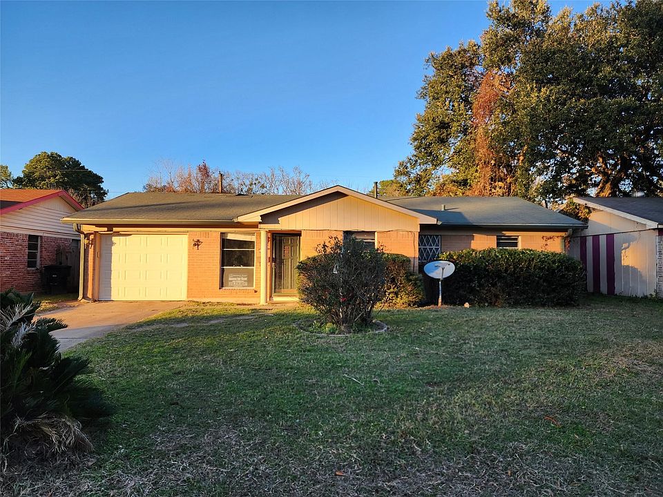 1st image of 3506 Red Bud Ln