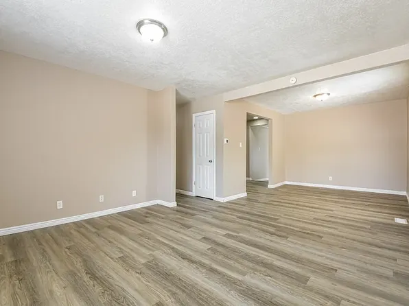 1880 Ruth Dr, Thornton, CO 80229