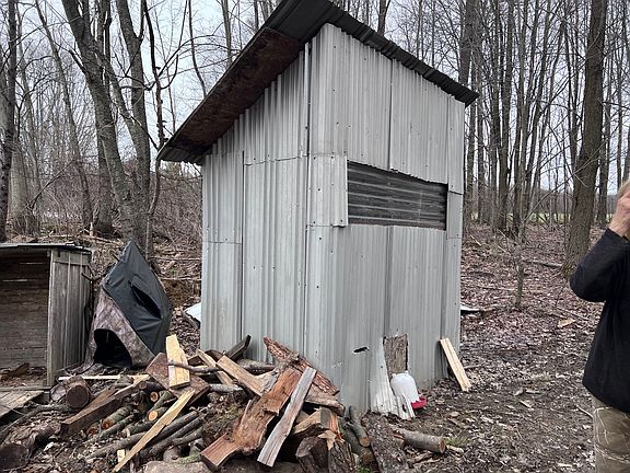 5th image of 2994 County Line Rd