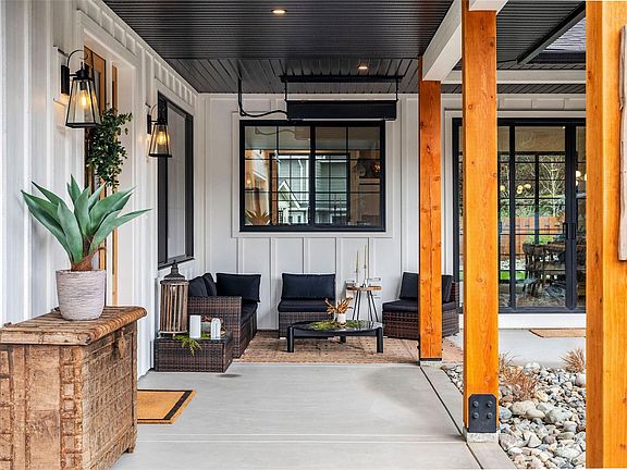 5th image of 1842 Vee Rd