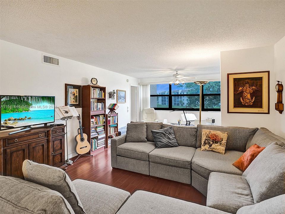 1st image of 10400 NW 30th Ct APT 209