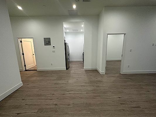 4th image of 47-33 5th St #3C