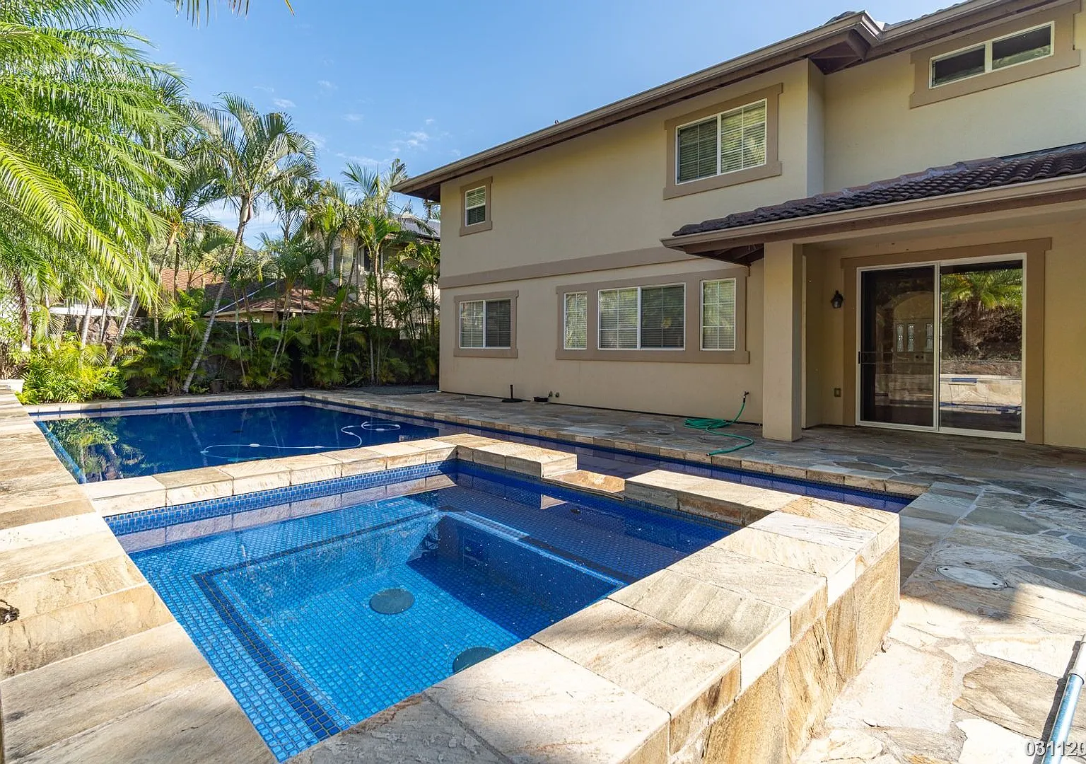Exclusive 3,081 Sq Ft 4br, 2.5ba House In Hawaii Kai With A Bonus Room! Central Ac & Pool! — Photo 4