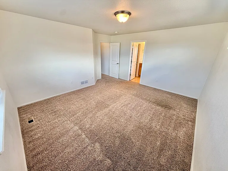 7374 Andover St — Photo 16