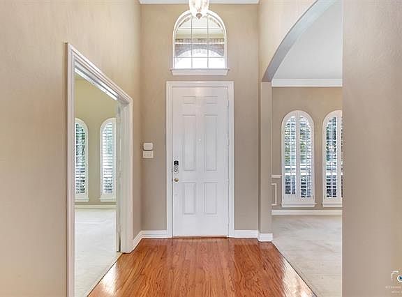 3rd image of 3305 Sedona Ln