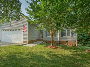 101 Creek Dr, Garner, NC 27529