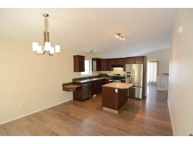 Building Photo - 81 Wilkinson Cir #81