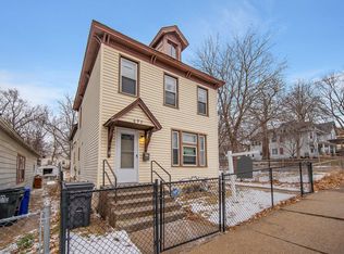 693 Case Ave, Saint Paul, MN 55106