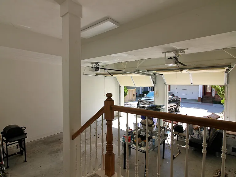 3615 Bayside Ave — Photo 30