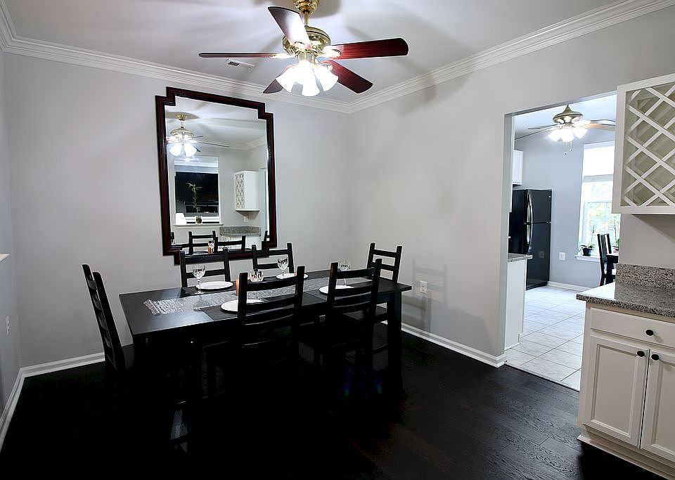 1st image of 43300 Marymount Ter Unit 103