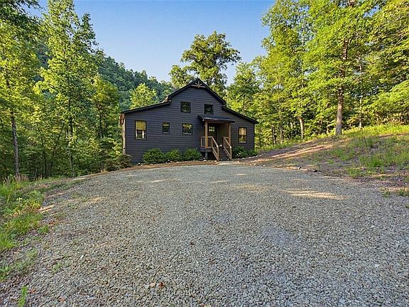 5th image of 496 Meadow Ln