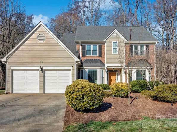 12749 Netherhall Dr, Charlotte, NC 28269