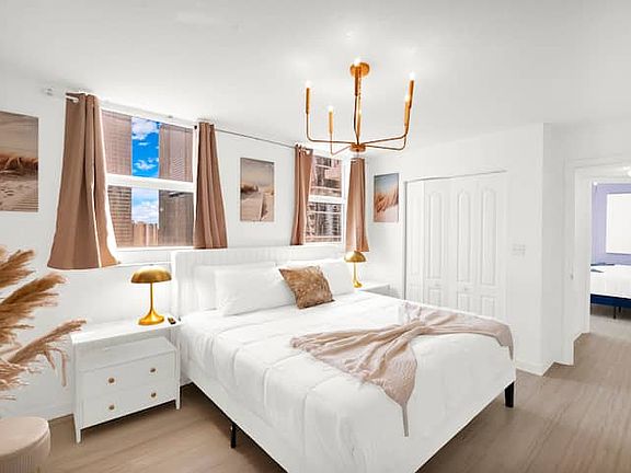 5th image of 1200 Brickell Bay Dr APT 3323