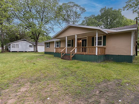 2nd image of 301 Gammage St
