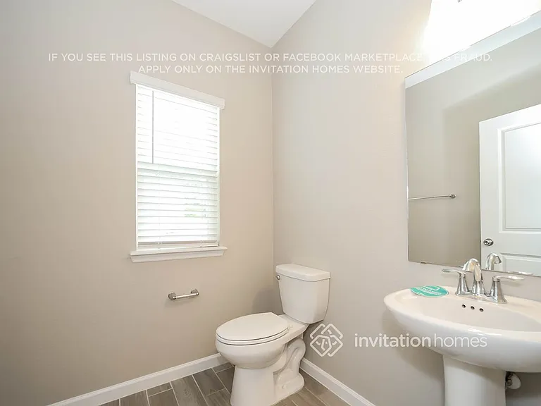 1302 Coastal Meadow Trl — Photo 15