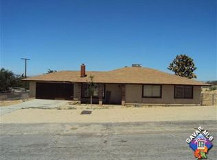 38739 152nd St E, Lake Los Angeles, CA 93591