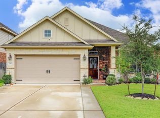 211 Brookwood Park Ln, Dickinson, TX 77539