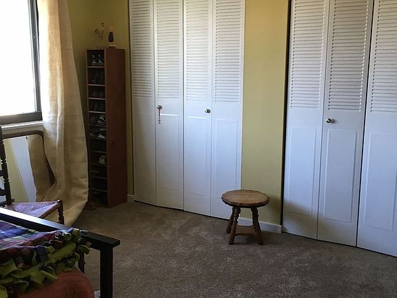5th image of 5545 Chicago Ave APT 301