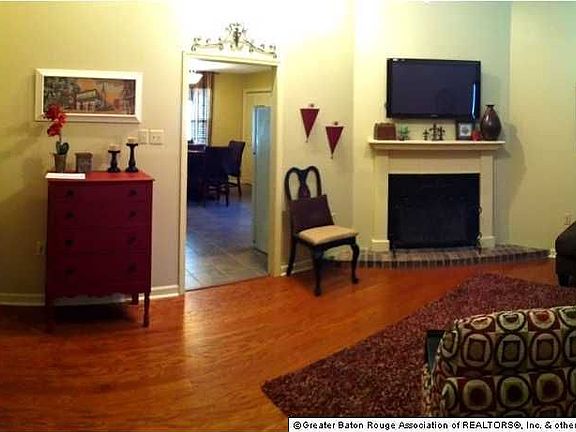 2nd image of 17545 Lawnside Ave