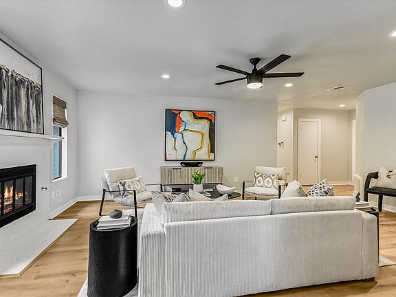 4th image of 3203 Harpers Ferry Ln