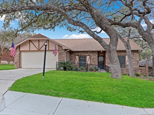 7835 CREEK TRAIL ST, San Antonio, TX 78254