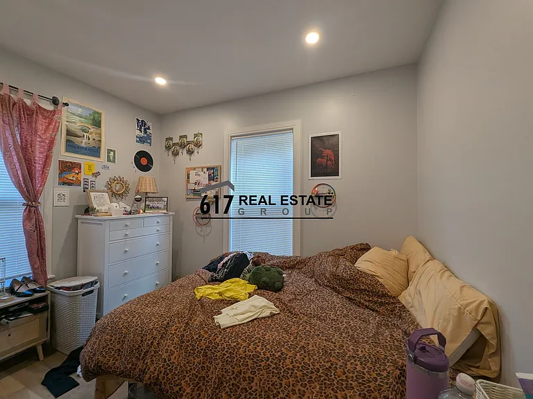 51 Fairbanks St — Photo 14
