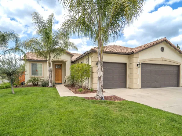 2101 N Denton Street, Visalia, CA 93291