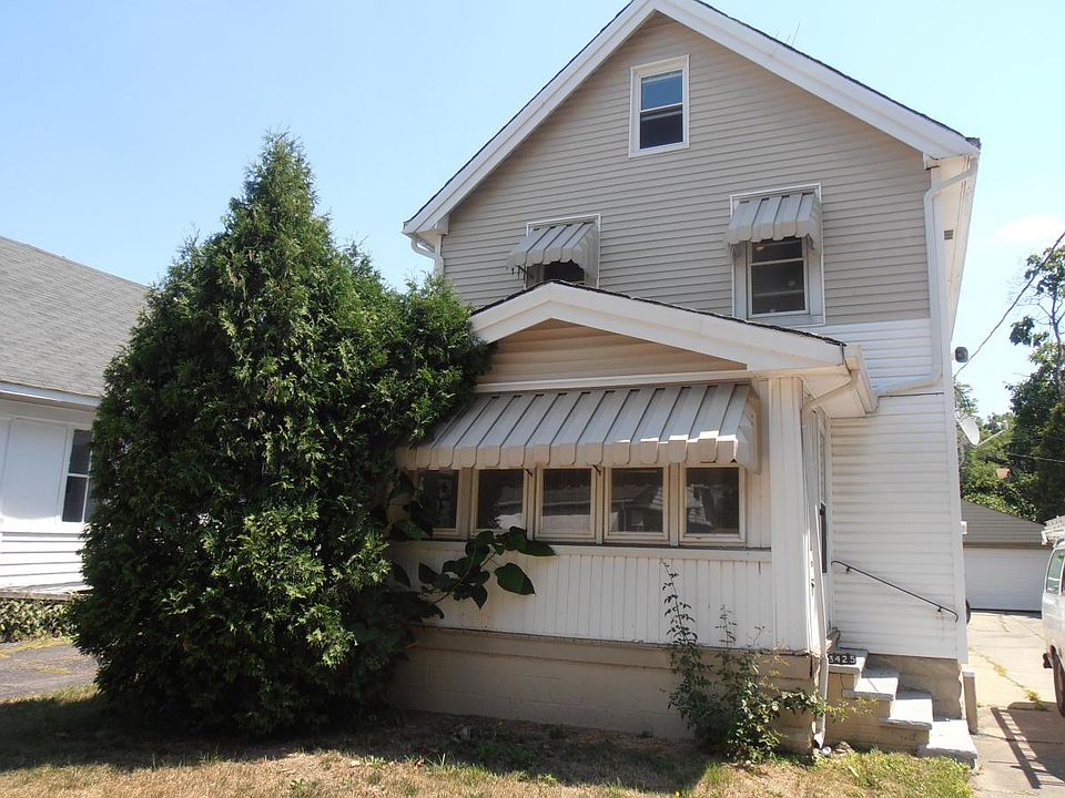 1st image of 3425 E 146th St