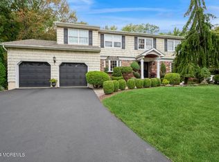 5 Colby Ct, Manalapan, NJ 07726