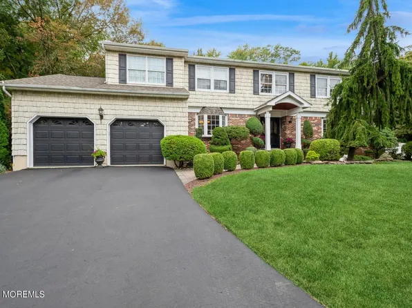 5 Colby Court, Manalapan, NJ 07726