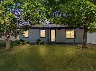 107 Butternut Ct, Hebron, IN 46341