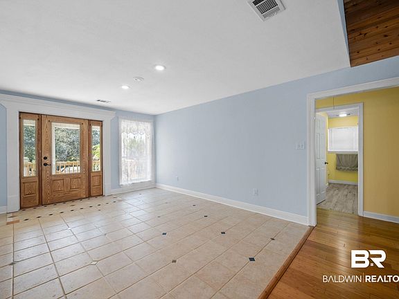 4th image of 5199 Sandy Key Dr