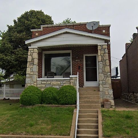 1st image of 4927 Shaw Ave